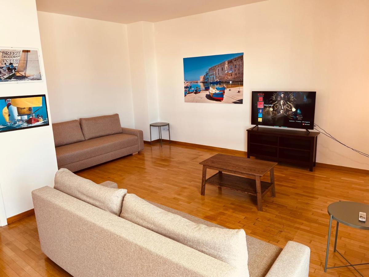 Argiro Exclusive Suite Бари Екстериор снимка